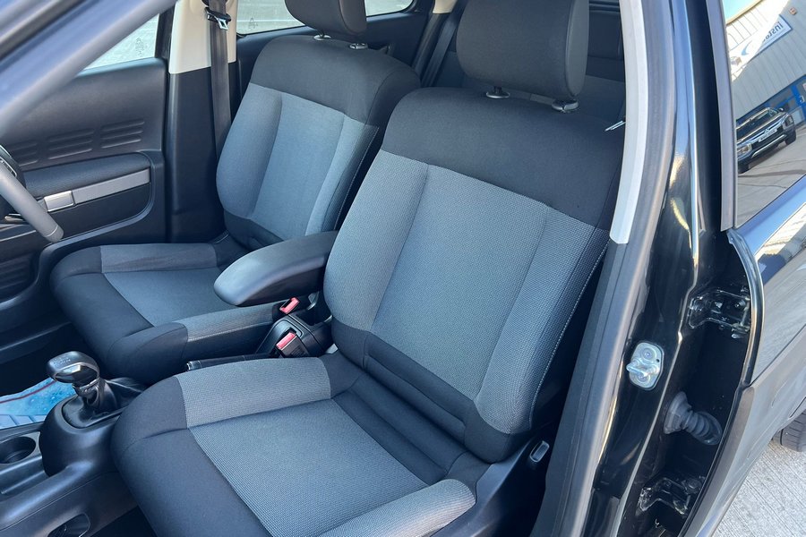 2015 (15) Citroen C4 Cactus Flair Blue Hdi 1.6