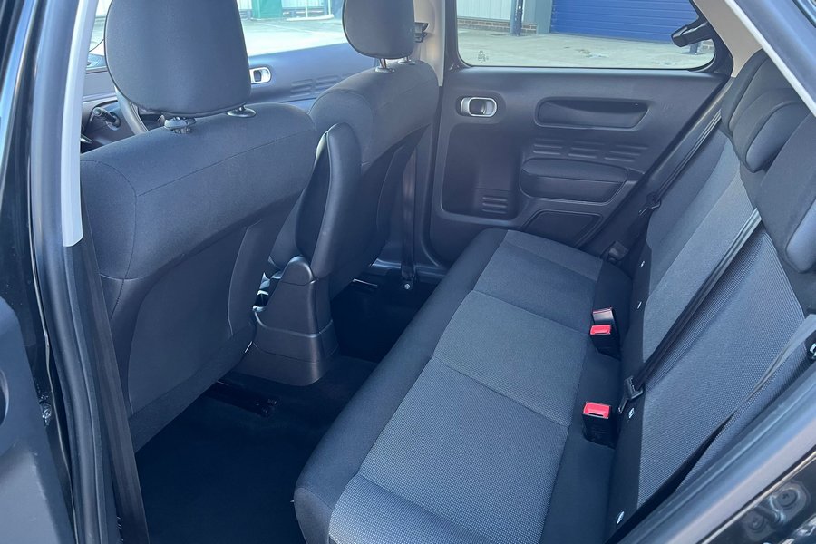 2015 (15) Citroen C4 Cactus Flair Blue Hdi 1.6