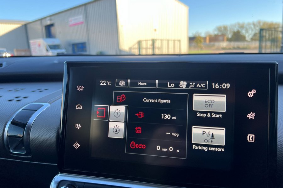 2015 (15) Citroen C4 Cactus Flair Blue Hdi 1.6