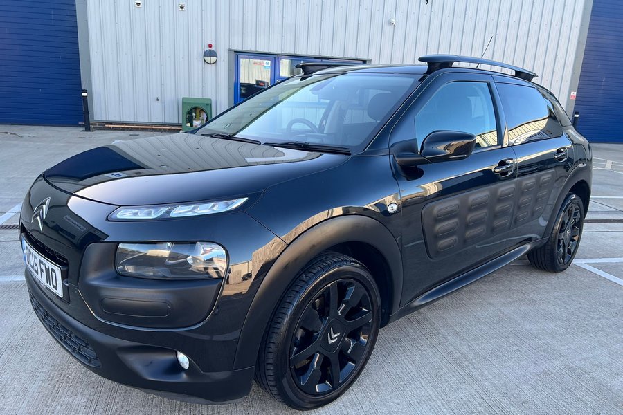 2015 (15) Citroen C4 Cactus Flair Blue Hdi 1.6