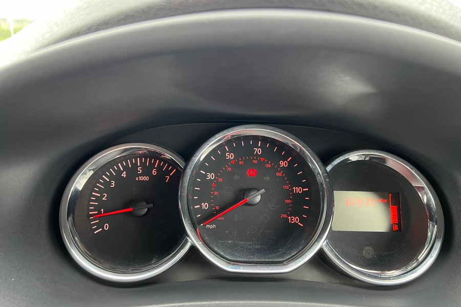 2014  (64) Dacia Sandero Ambience Tce 0.9 