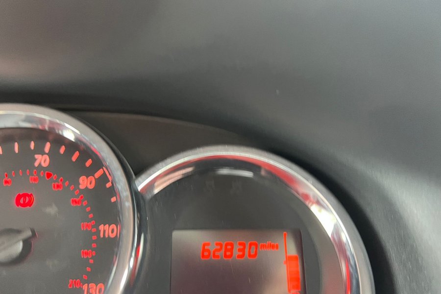 2014  (64) Dacia Sandero Ambience Tce 0.9 