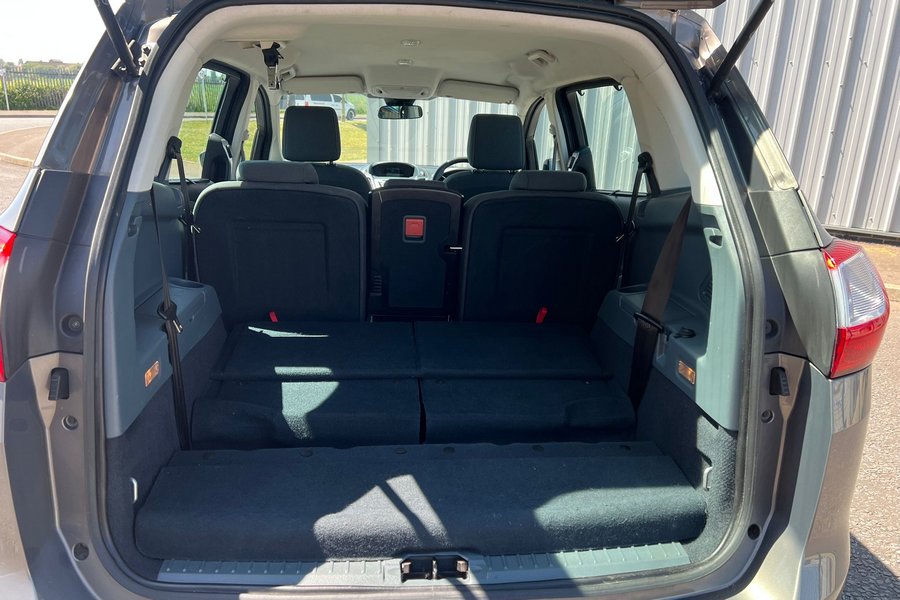 2014  Ford Grand C-Max Zetec 125 1.0 Ecoboost 