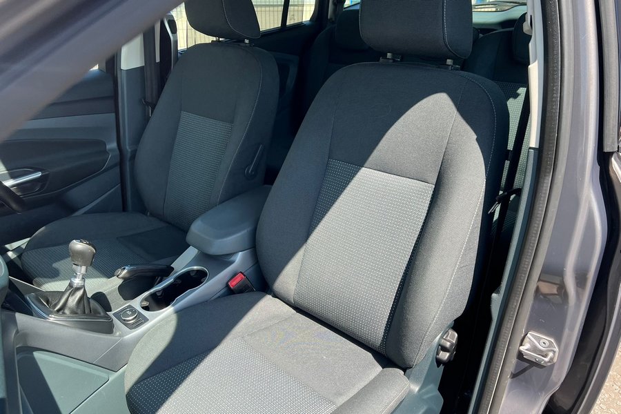 2014  Ford Grand C-Max Zetec 125 1.0 Ecoboost 