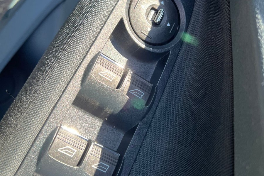 2014  Ford Grand C-Max Zetec 125 1.0 Ecoboost 