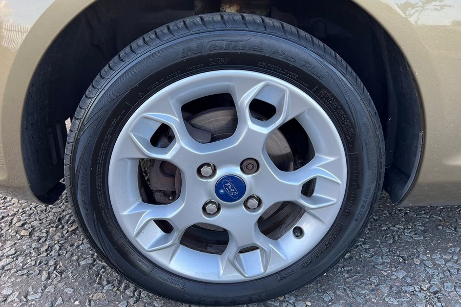 2012 (12) Ford Fiesta 1.25 Zetec