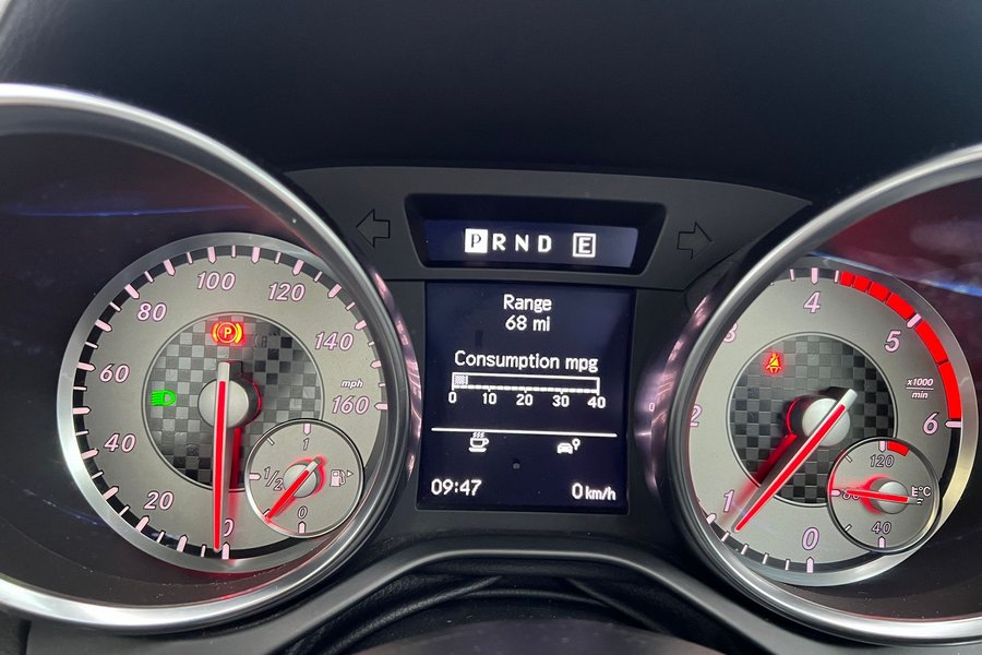 2012 (12) Mercedes 250 SLK AMG Sport CDI Automatic 