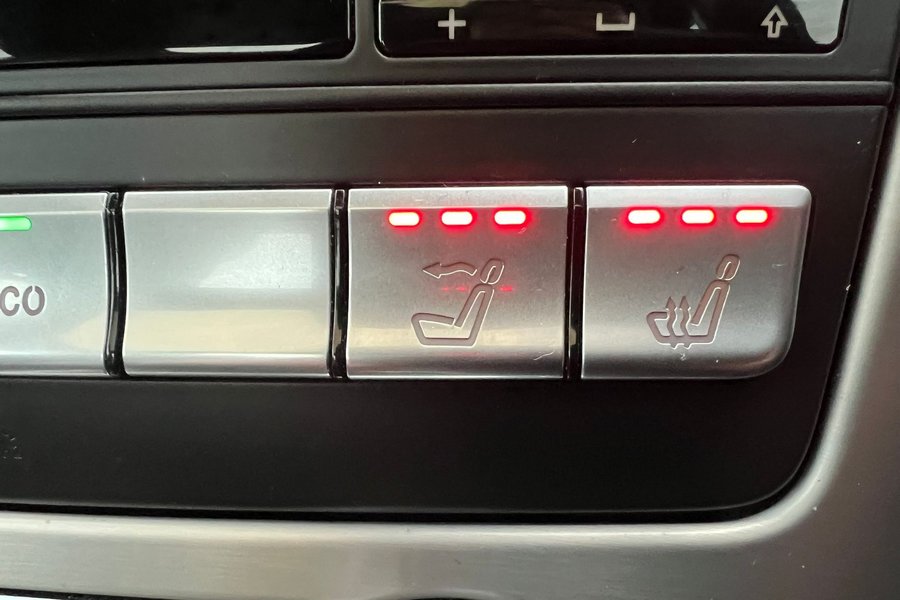 2012 (12) Mercedes 250 SLK AMG Sport CDI Automatic 