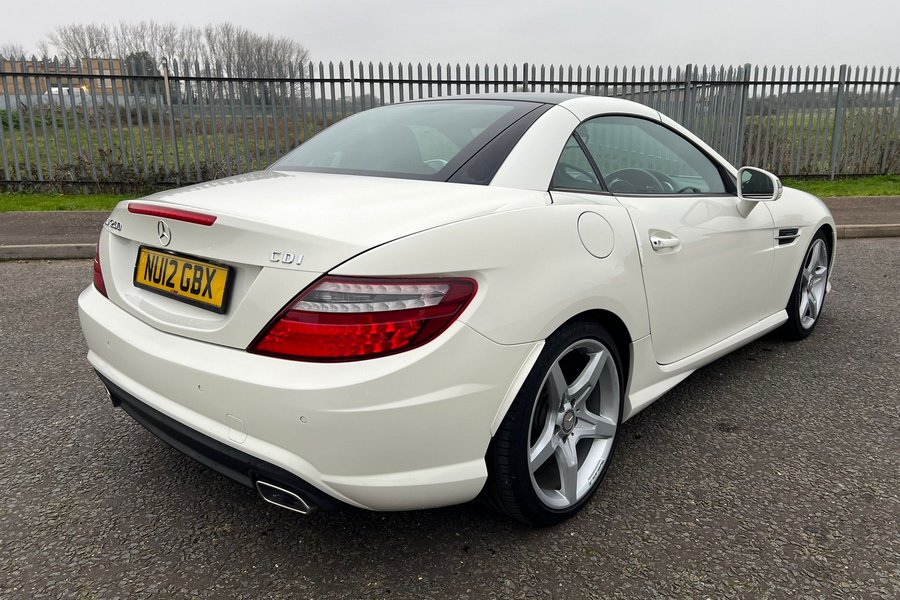 2012 (12) Mercedes 250 SLK AMG Sport CDI Automatic 
