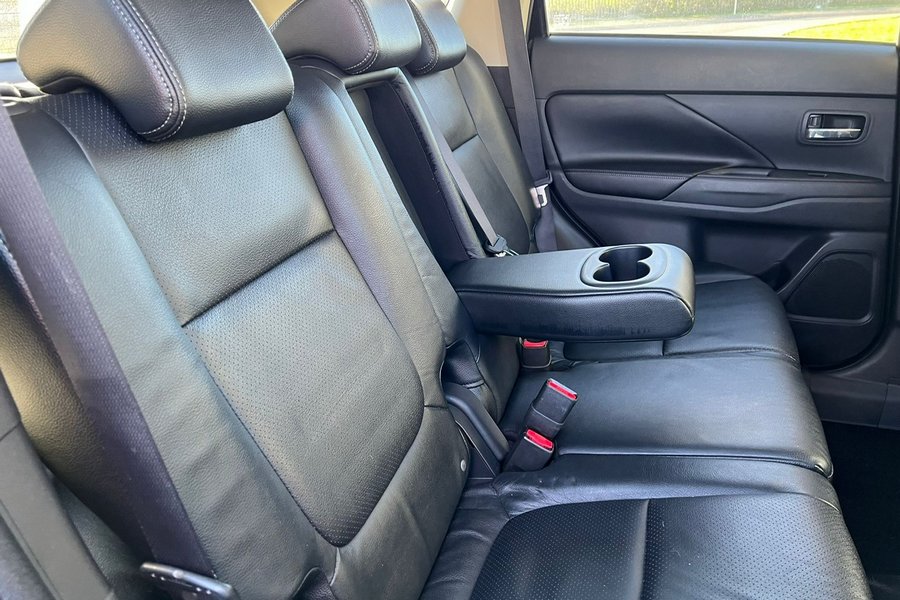 2013 Mitsubishi Outlander GX 4 Di-D 147 2.2 