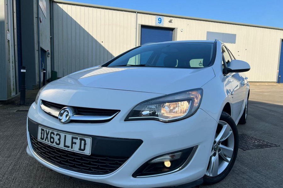 2013 (63) Vauxhall  Astra 1.6 SRI VVT Estate