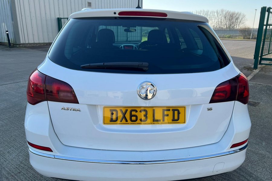 2013 (63) Vauxhall  Astra 1.6 SRI VVT Estate